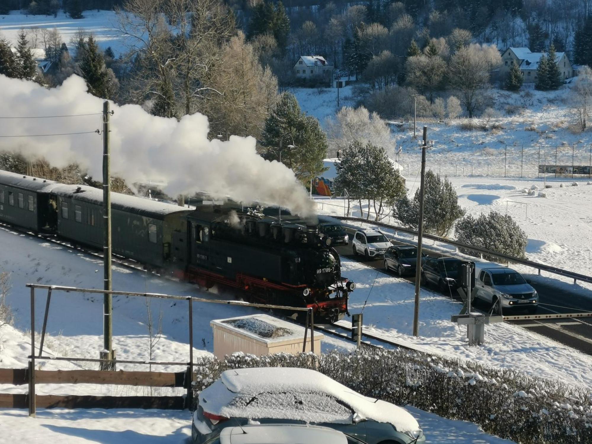 Ferienwohnung Bimmelbahn Blick Oberwiesenthal Zewnętrze zdjęcie